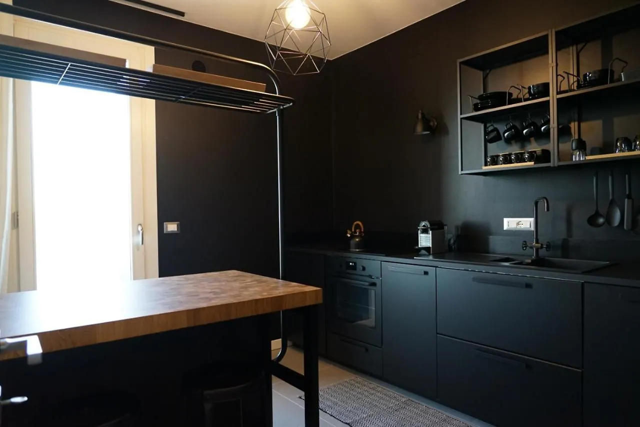 The Fahouse Apartment Treviso Italy